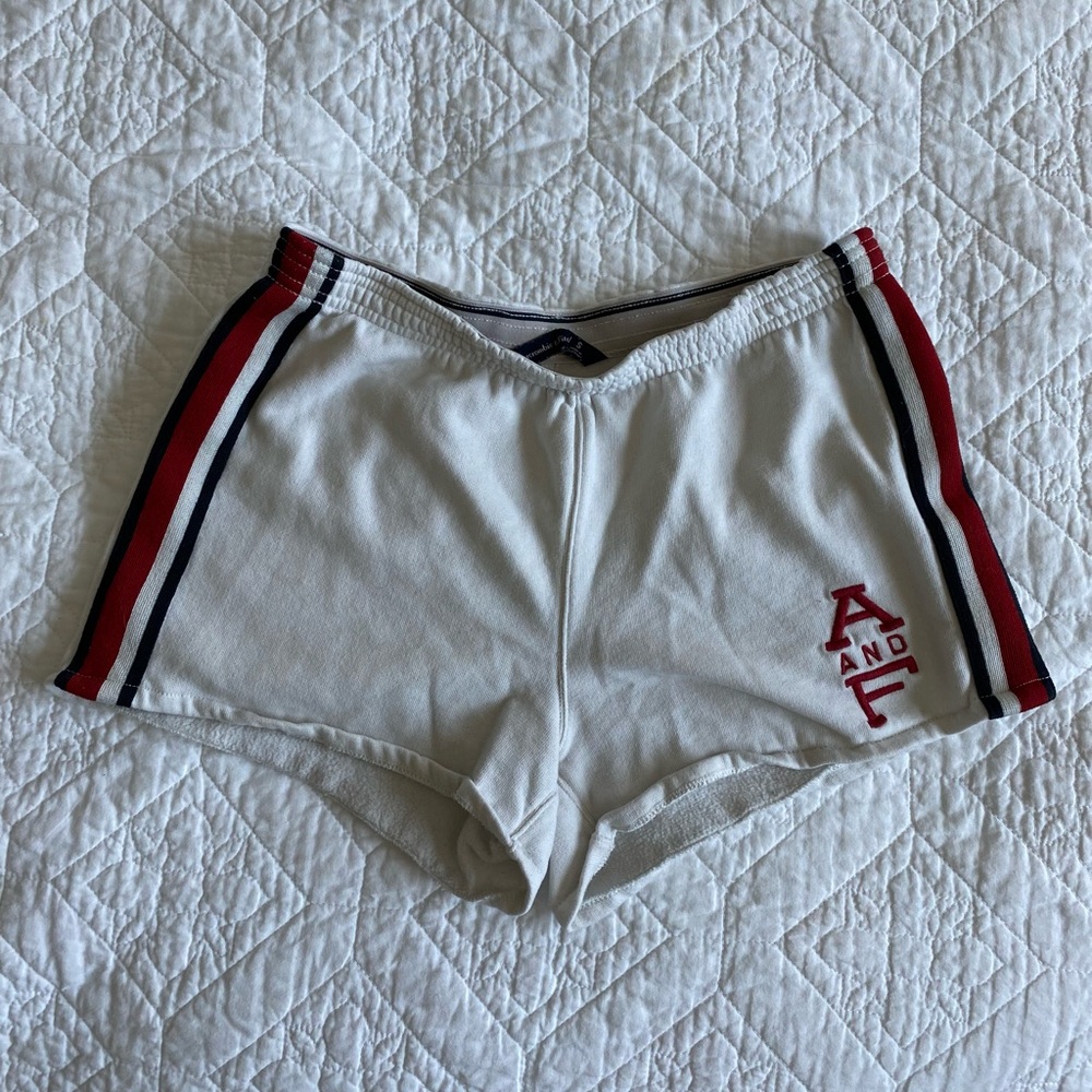 Pull-On Shorts